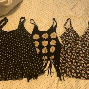 Floral tank tops X3